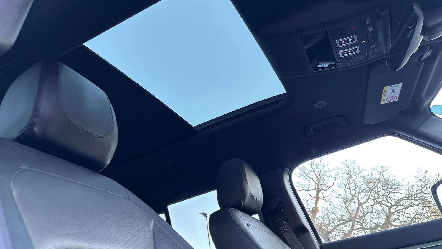 Used Land Rover Defender 2023 for sale - 77093423: Photo 21