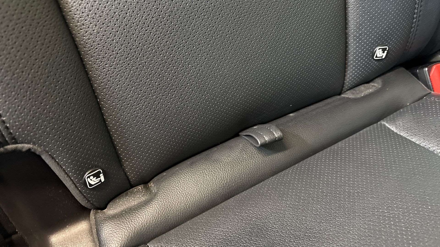 Used Land Rover Defender 2023 for sale - 77093423: Photo 30