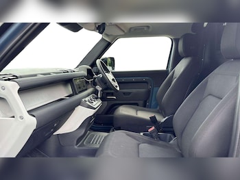 Used Land Rover Defender 90 2023 for sale - 79567988: Photo