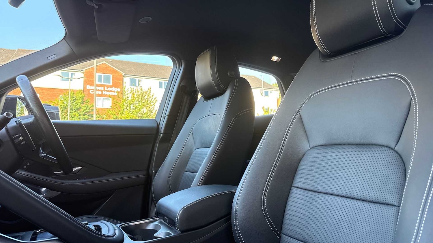 Used Jaguar E-Pace 2022 for sale - 76459841: Photo 21