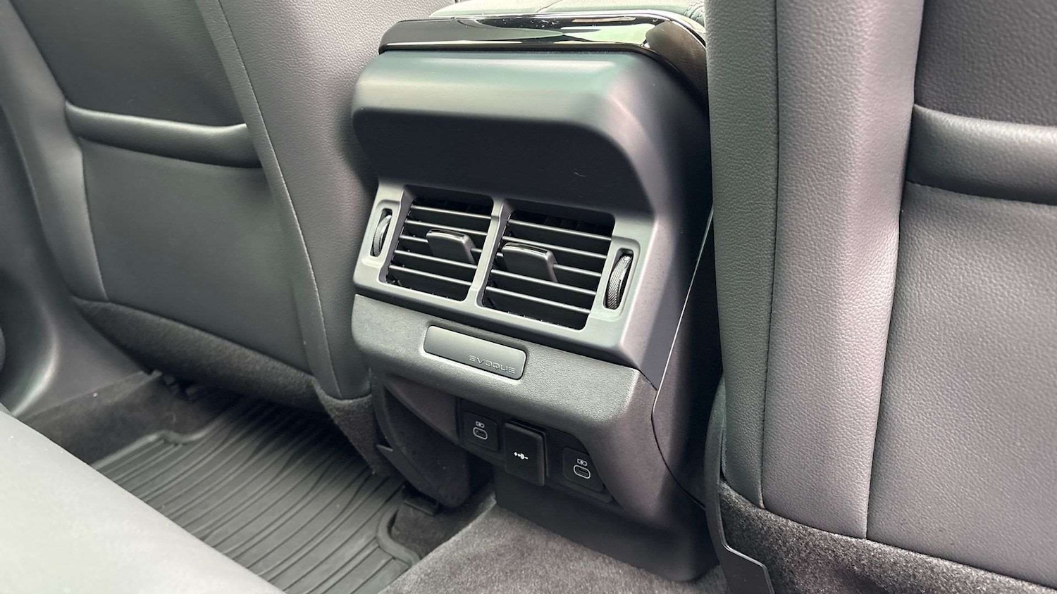 Used Land Rover Range Rover Evoque 2025 for sale - 77527082: Photo 18