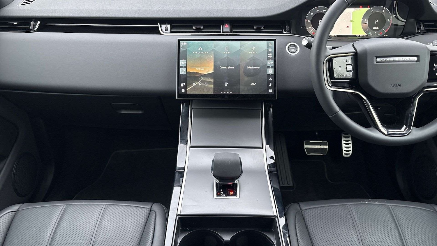 Used Land Rover Range Rover Evoque 2025 for sale - 77526848: Photo 14