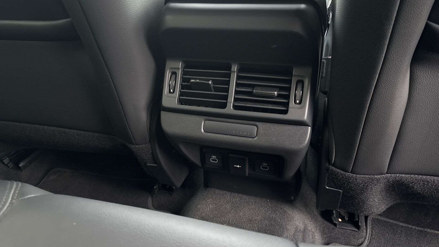 Used Land Rover Range Rover Evoque 2025 for sale - 77526848: Photo 18