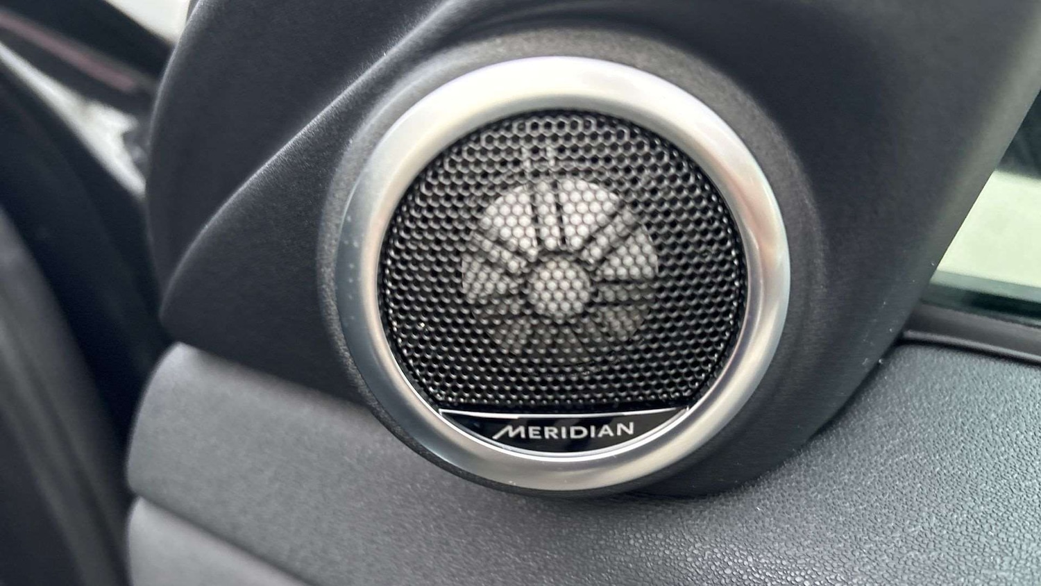 Used Land Rover Range Rover Evoque 2025 for sale - 77526848: Photo 24