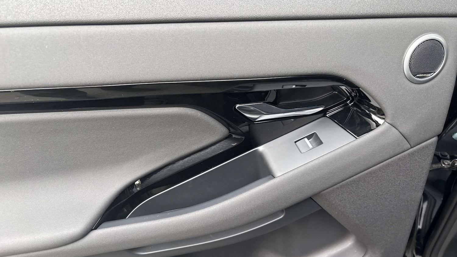 Used Land Rover Range Rover Evoque 2025 for sale - 77526848: Photo 30