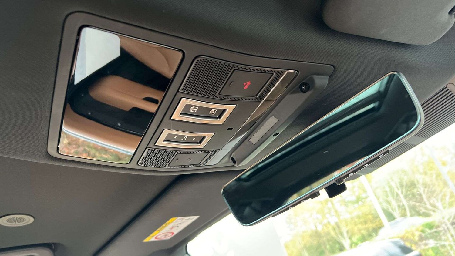 Used Land Rover Defender 2023 for sale - 77674784: Photo 23