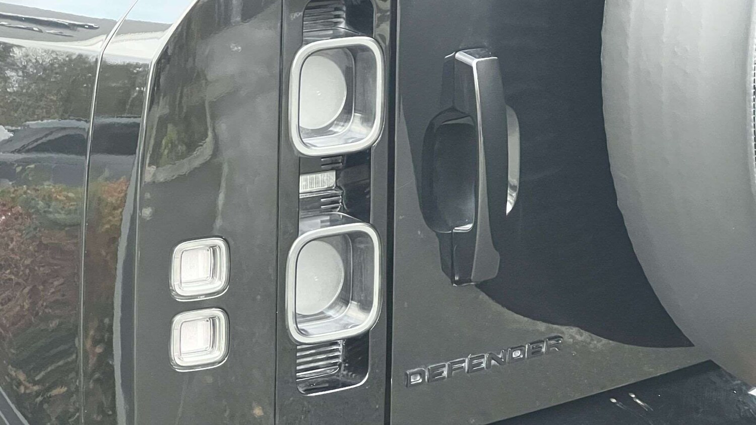 Used Land Rover Defender 2023 for sale - 77674784: Photo 26