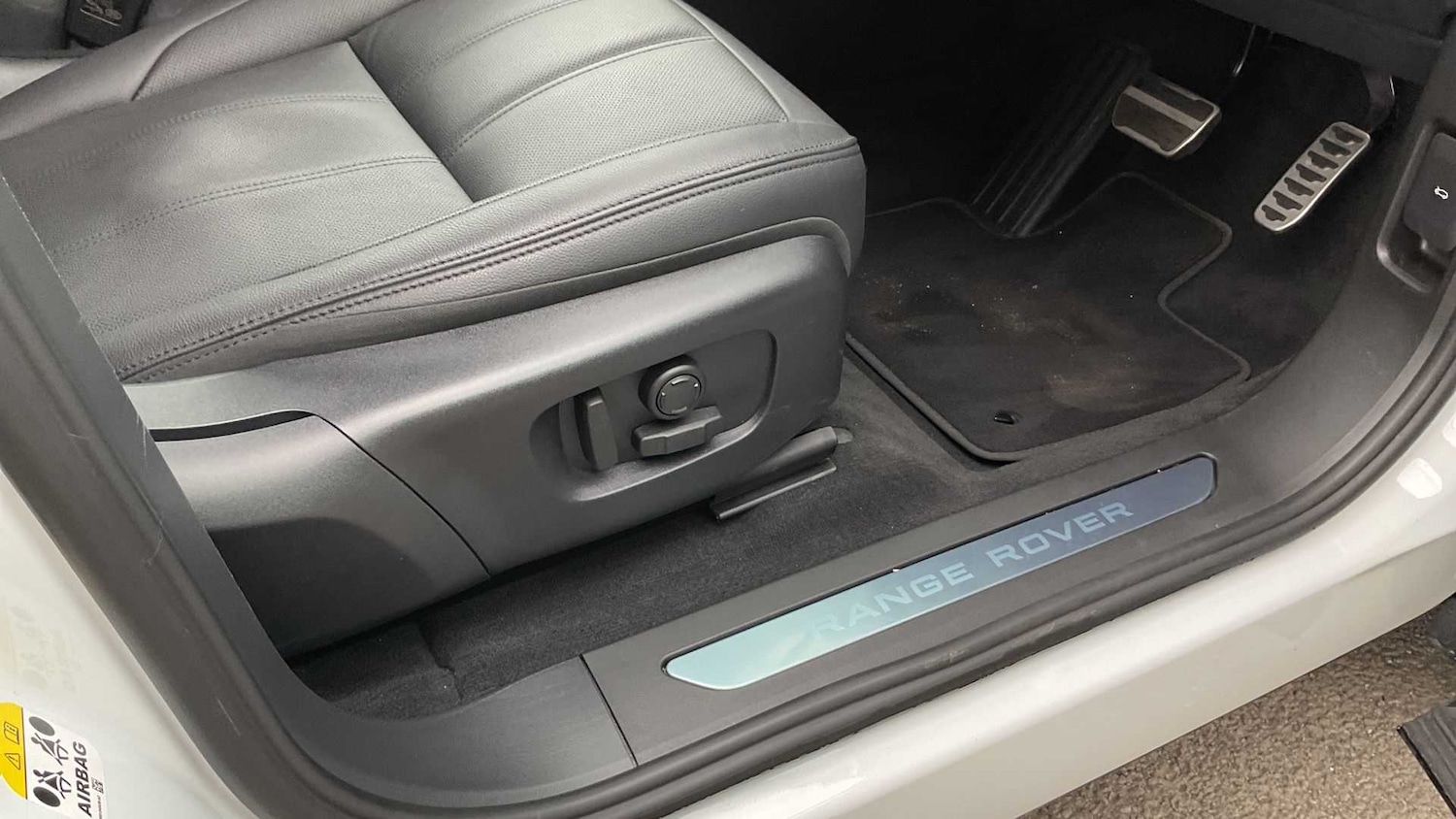 Used Land Rover Range Rover Evoque 2024 for sale - 76460665: Photo 17