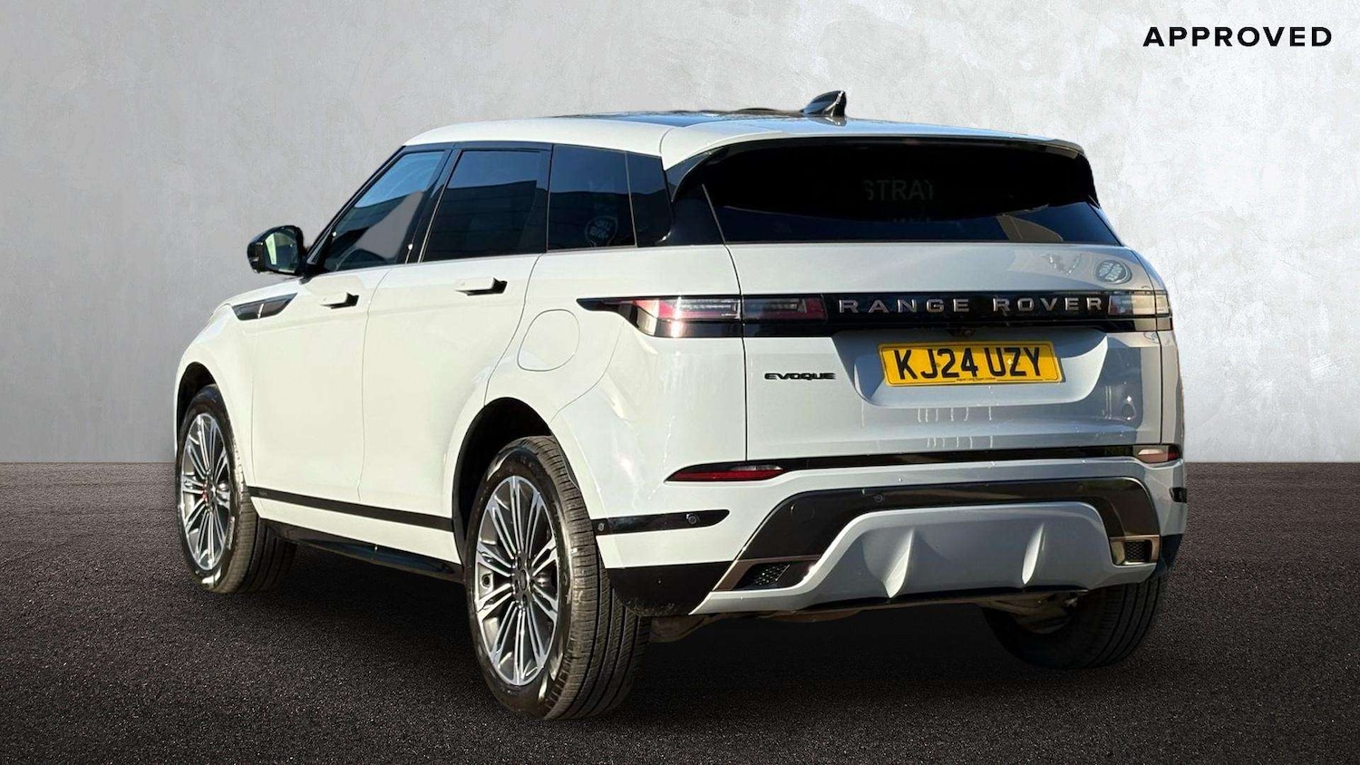 Used Land Rover Range Rover Evoque 2024 for sale - 77740886: Photo 2