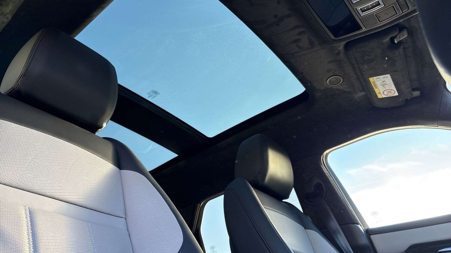 Used Land Rover Range Rover Evoque 2024 for sale - 77740886: Photo 21