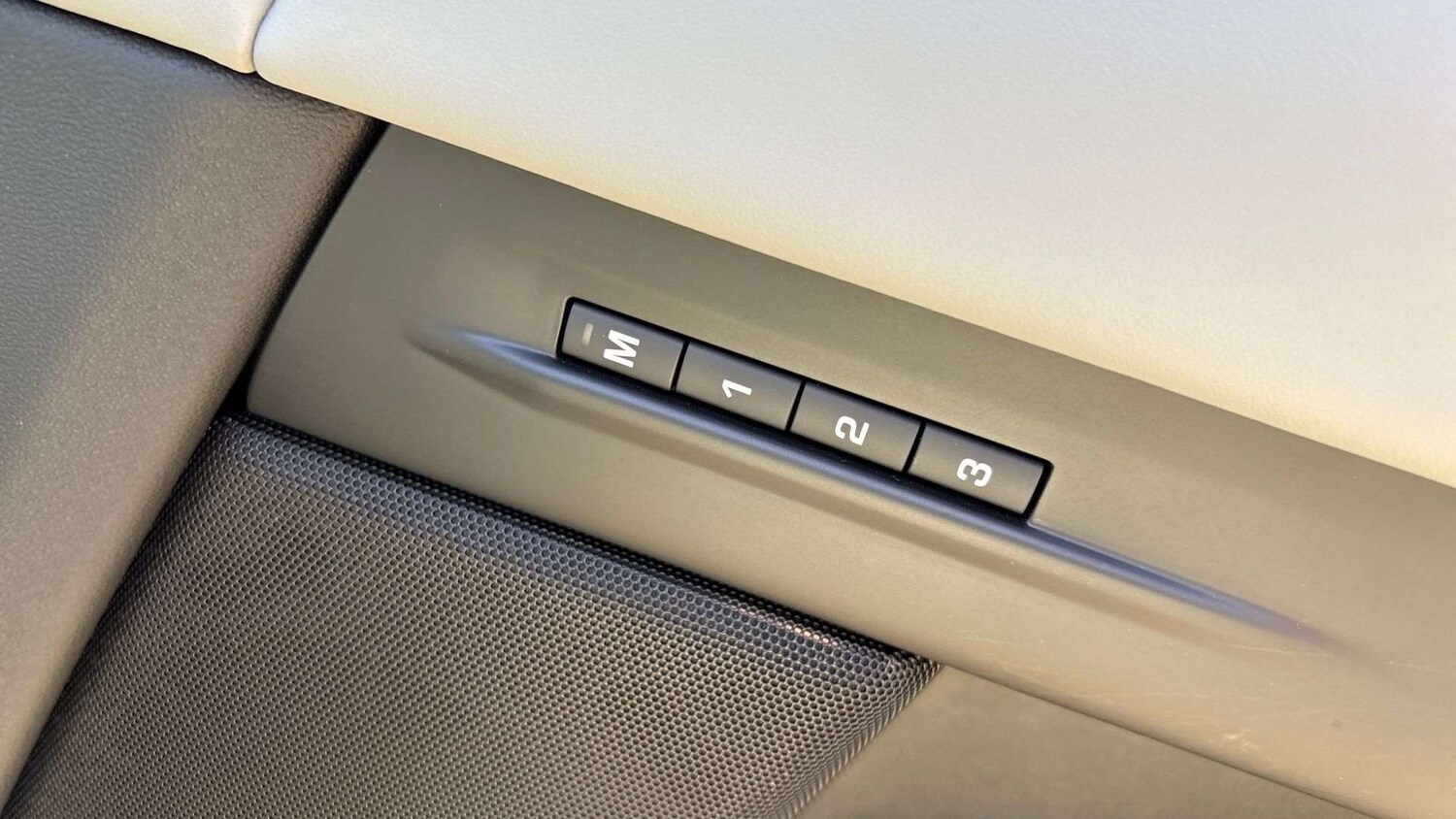 Used Land Rover Range Rover Evoque 2024 for sale - 77740886: Photo 25