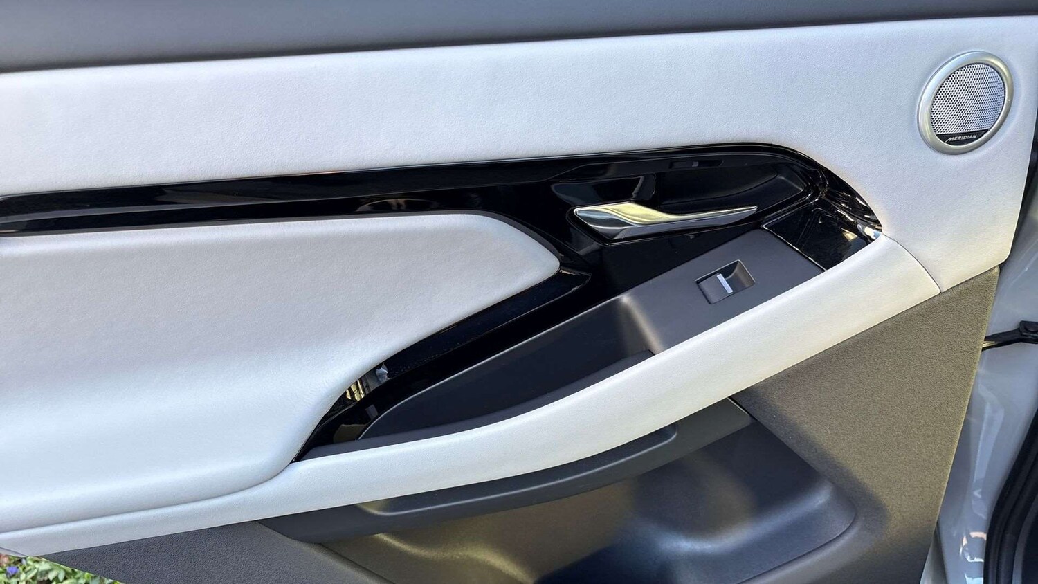 Used Land Rover Range Rover Evoque 2024 for sale - 77740886: Photo 30