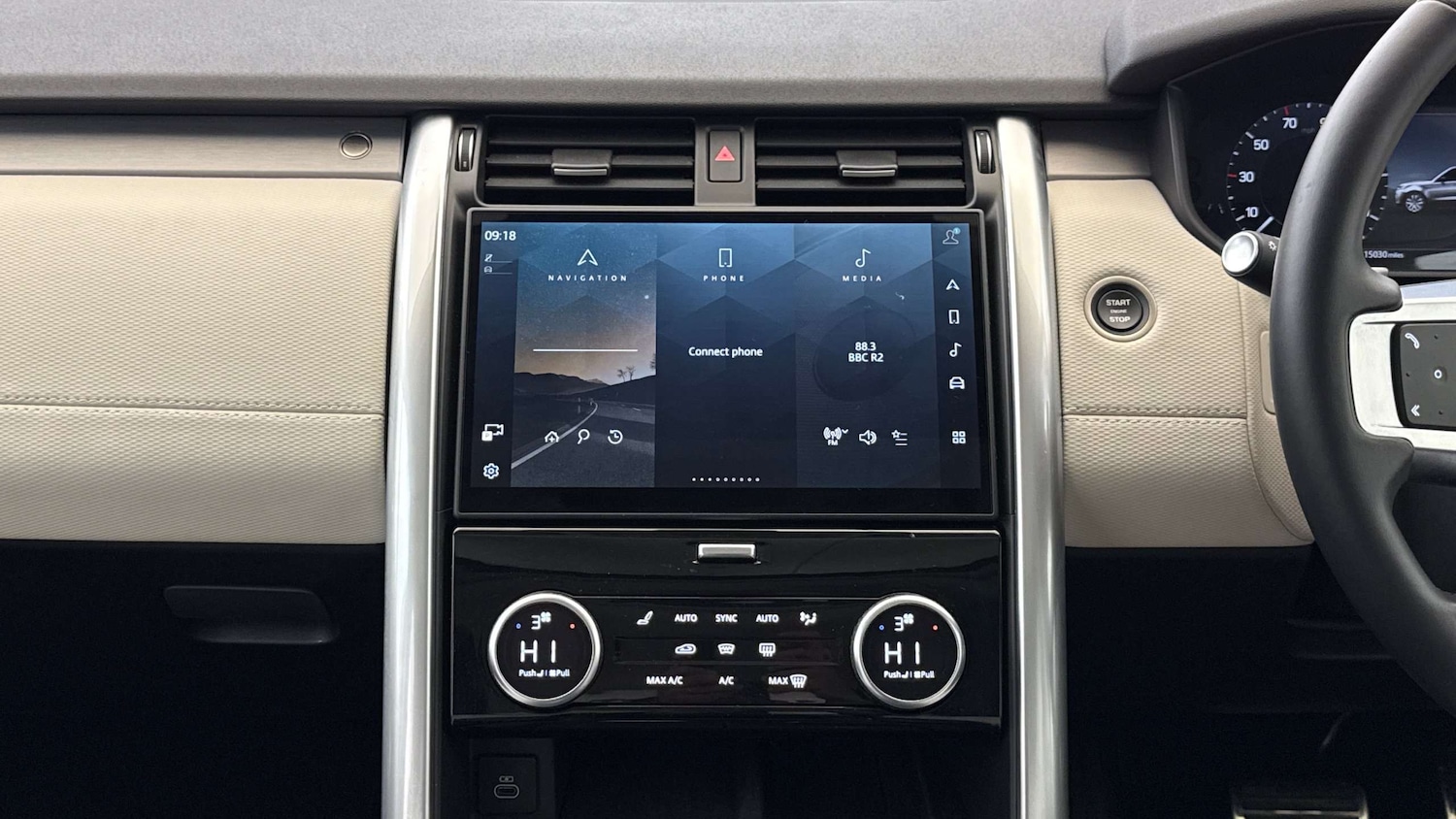 Used Land Rover Discovery 2024 for sale - 76460099: Photo 14