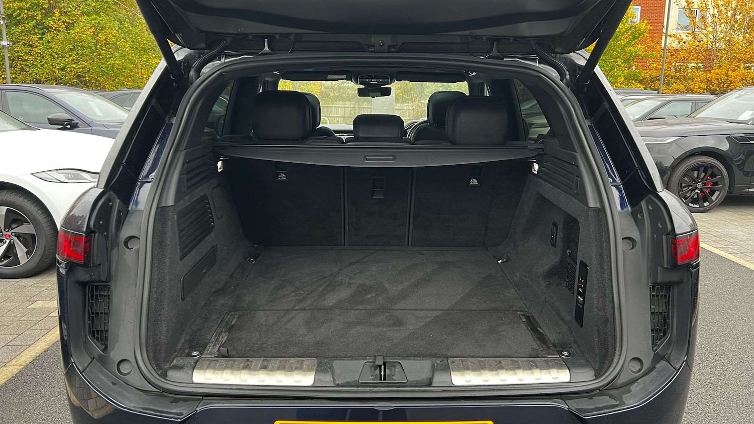 Used Land Rover Range Rover Sport 2023 for sale - 76587588: Photo 10