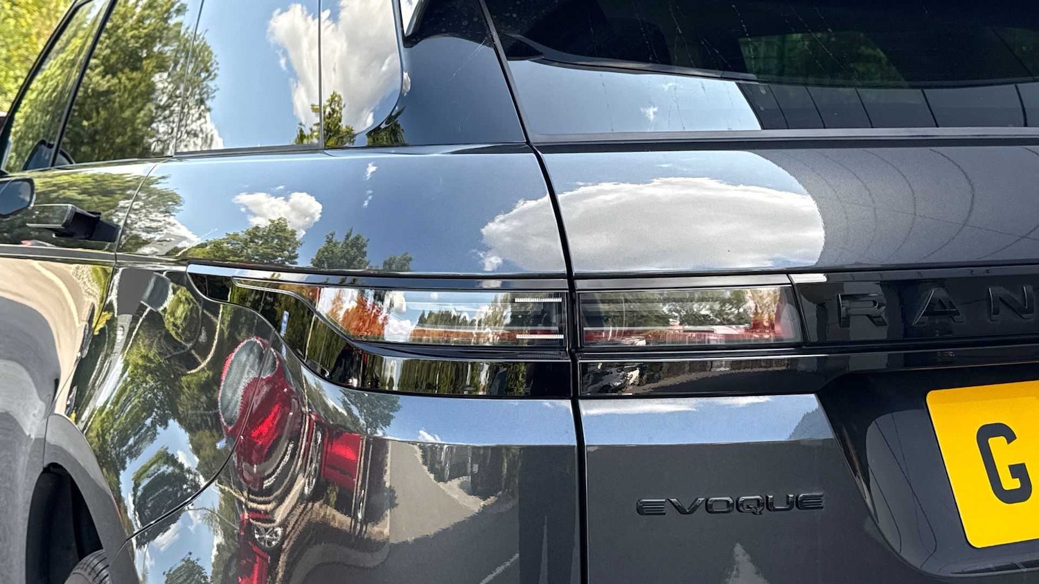 Used Land Rover Range Rover Evoque 2025 for sale - 76459801: Photo 19