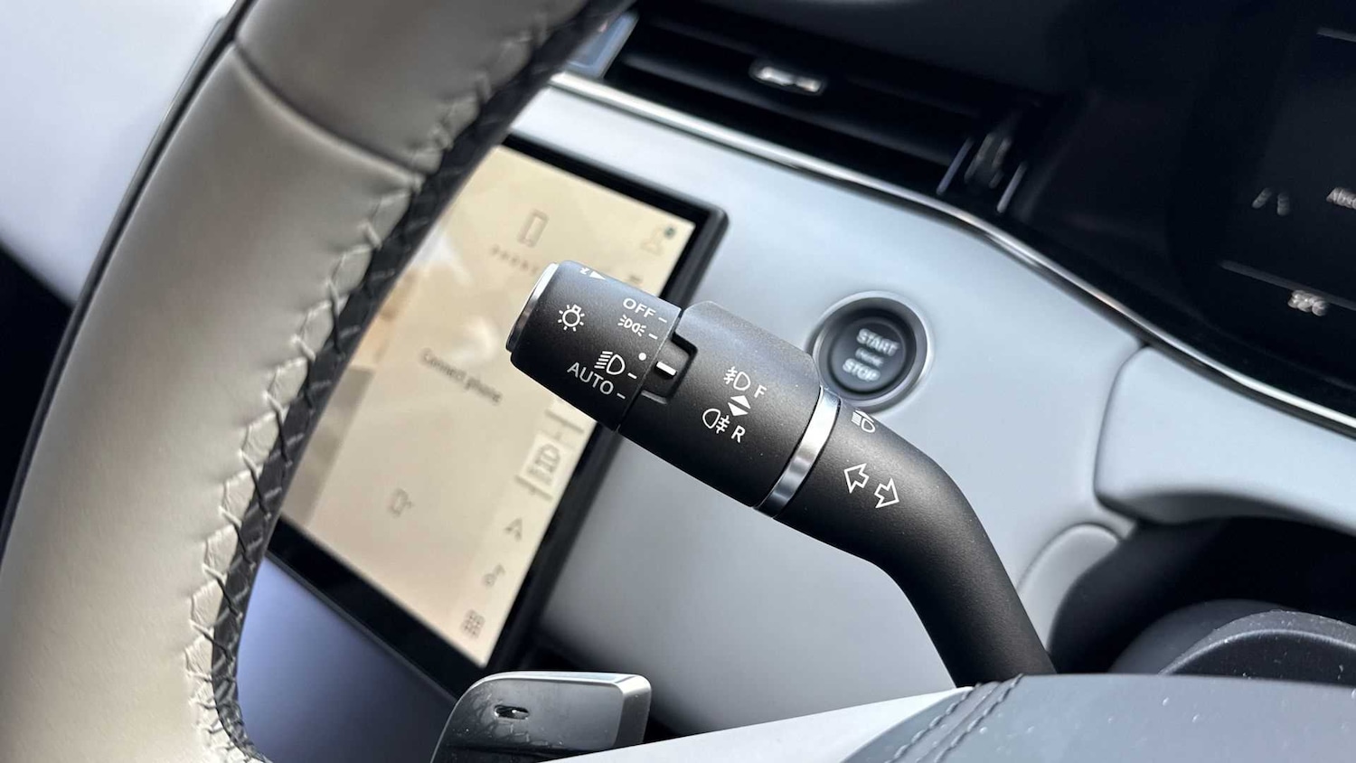 Used Land Rover Range Rover Evoque 2025 for sale - 76459801: Photo 26