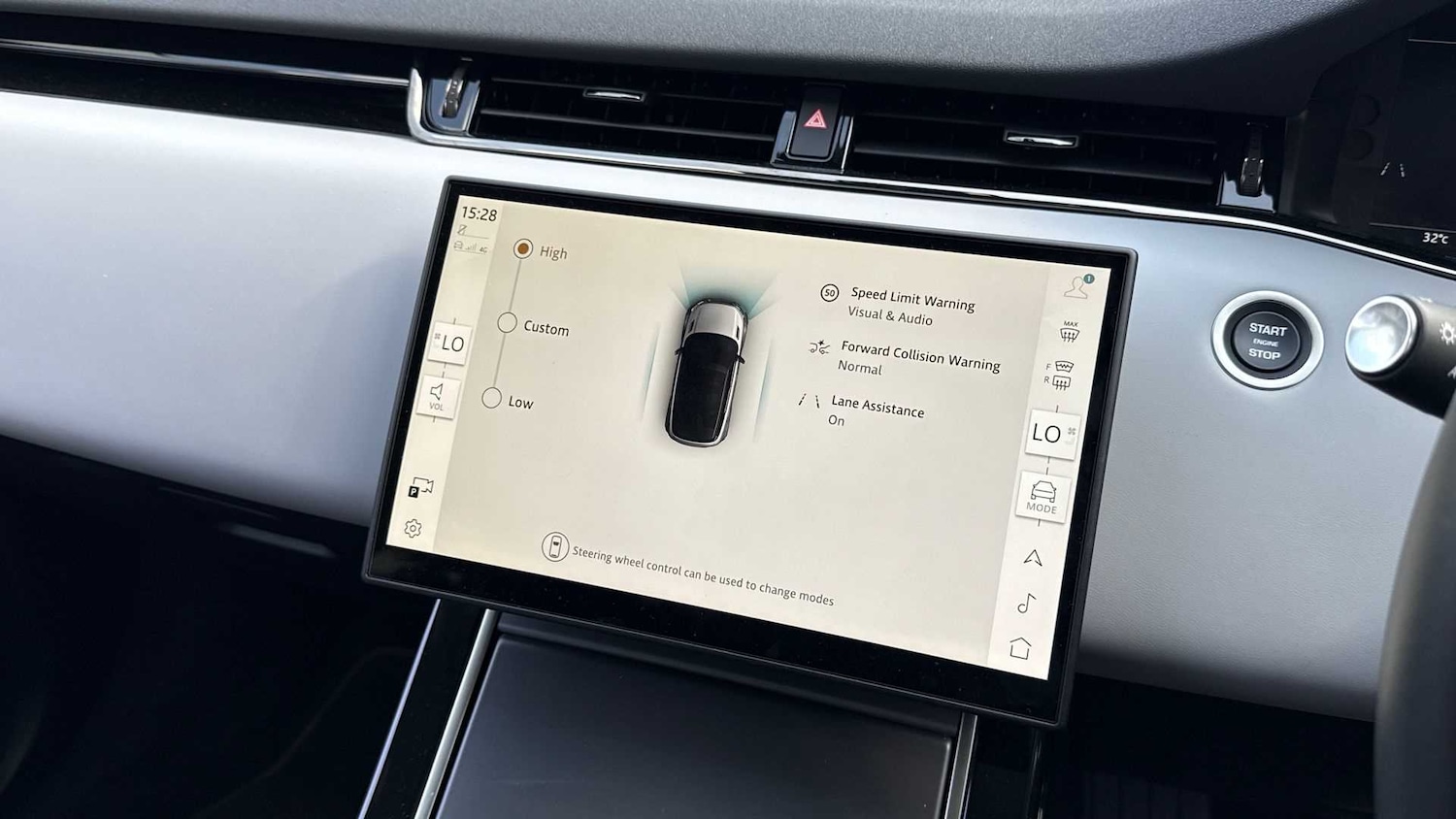 Used Land Rover Range Rover Evoque 2025 for sale - 76459801: Photo 35