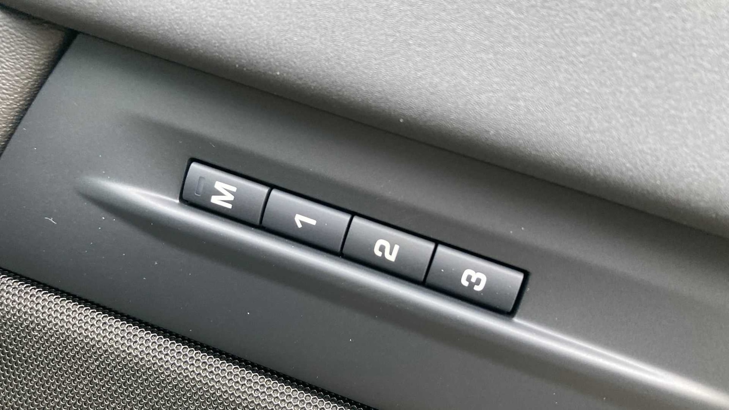 Used Land Rover Range Rover Evoque 2025 for sale - 76460482: Photo 25