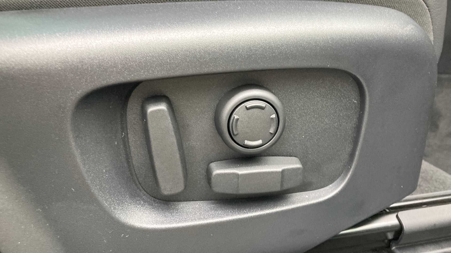 Used Land Rover Range Rover Evoque 2025 for sale - 76460482: Photo 26