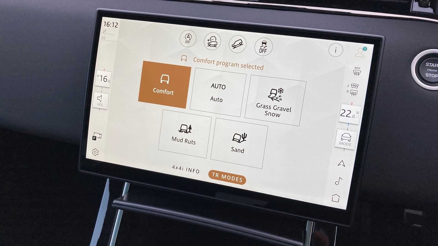 Used Land Rover Range Rover Evoque 2025 for sale - 76460482: Photo 32