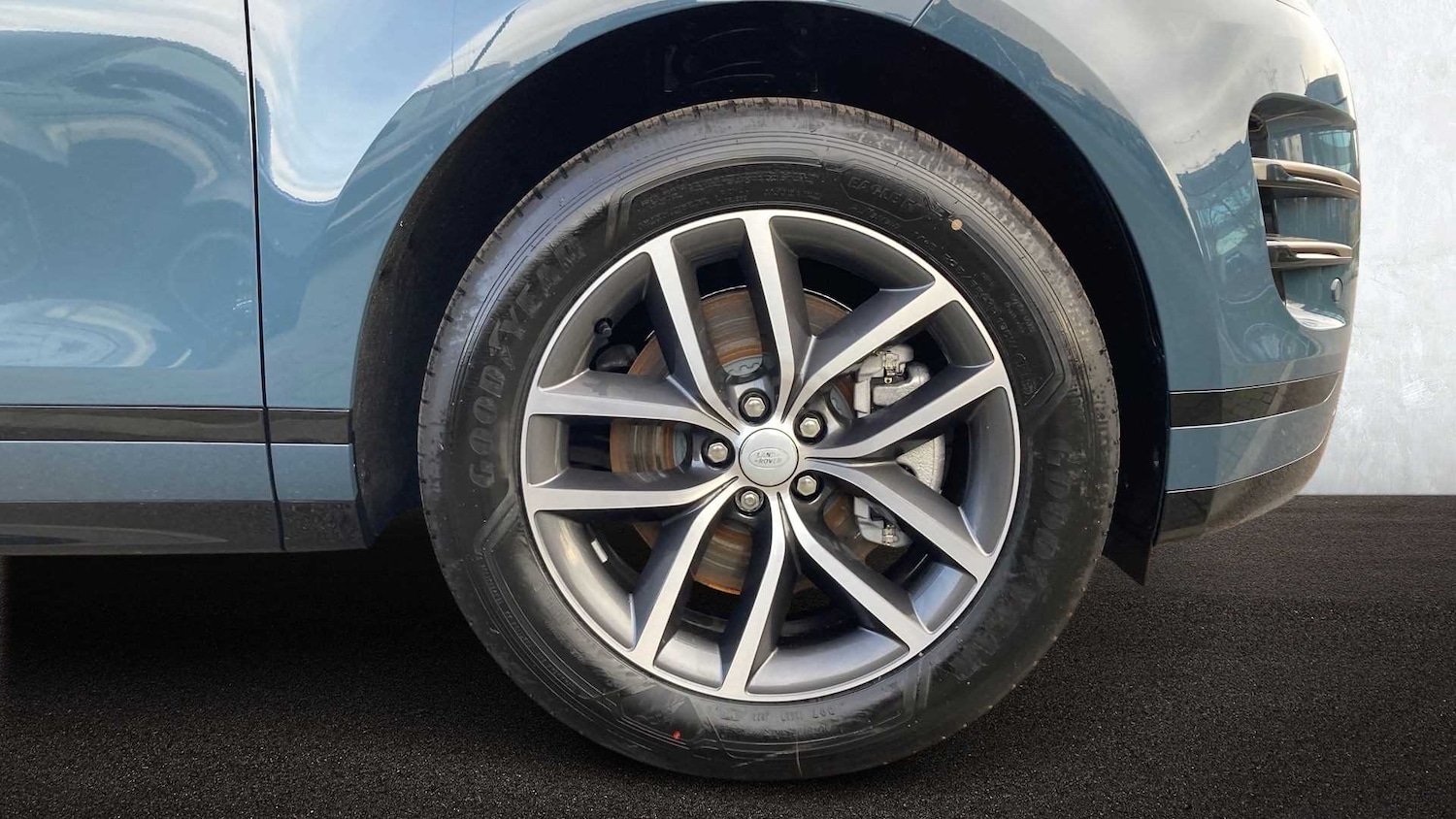 Used Land Rover Range Rover Evoque 2025 for sale - 76460482: Photo 8