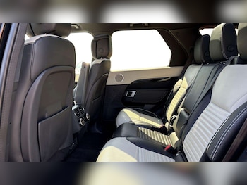 Used Land Rover Discovery 2023 for sale - 79486551: Photo
