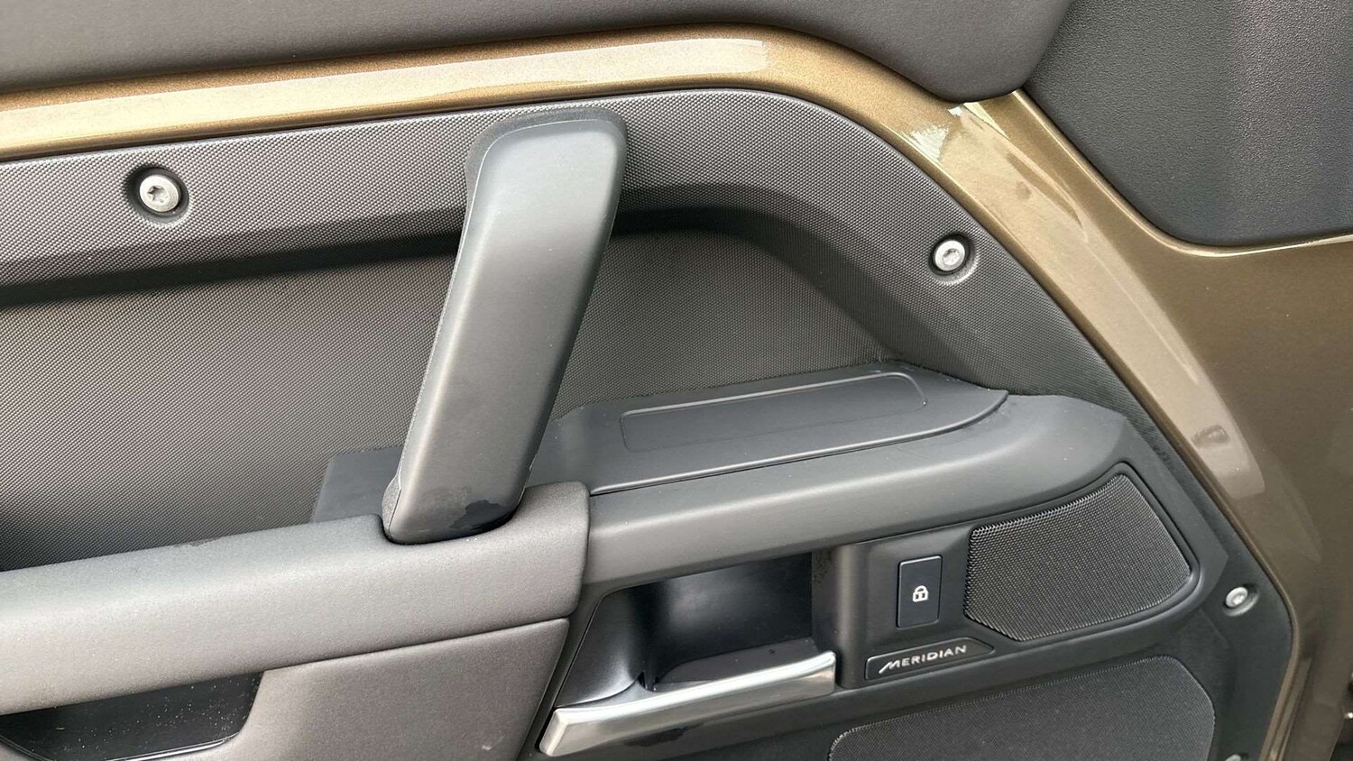 Used Land Rover Defender 2025 for sale - 76889751: Photo 30