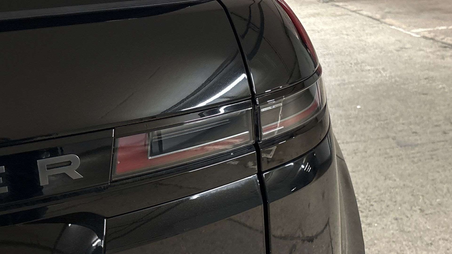 Used Land Rover Range Rover Evoque 2025 for sale - 77589180: Photo 32