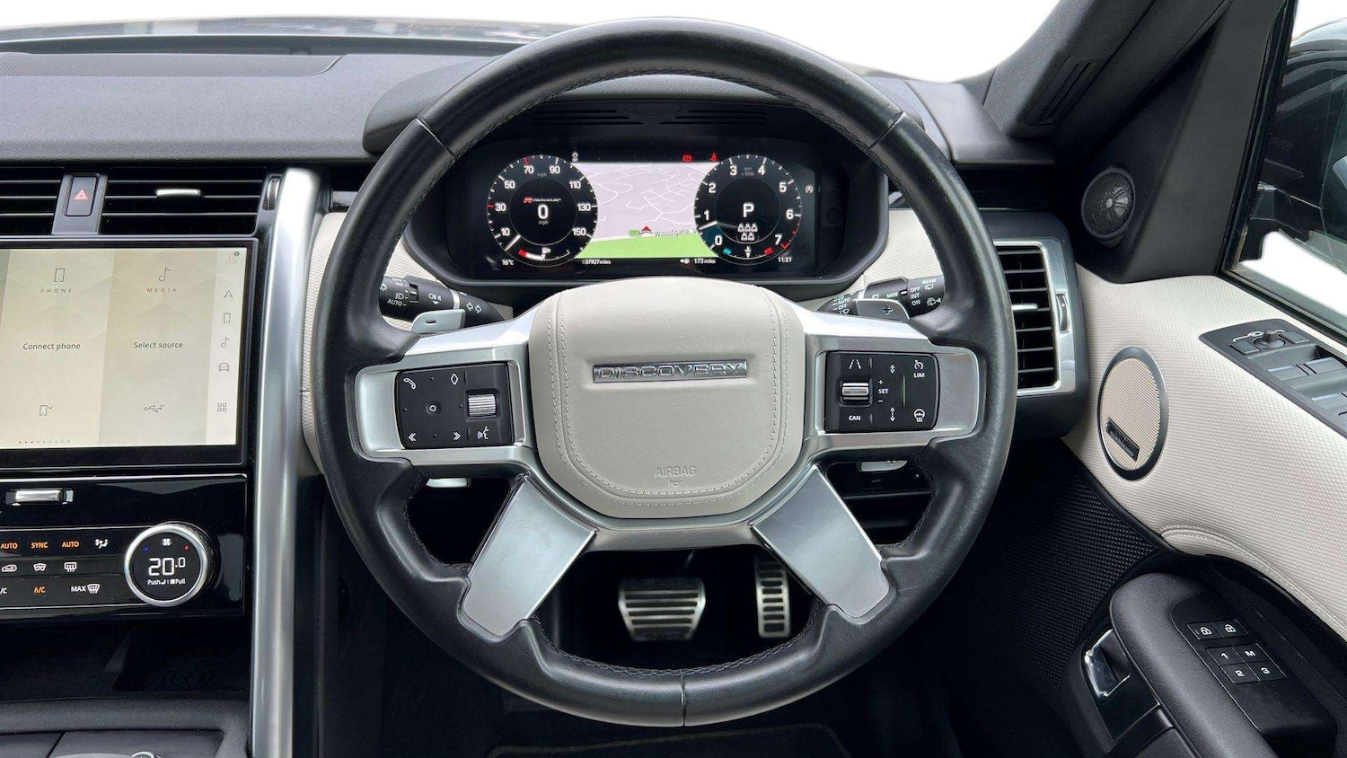 Used Land Rover Discovery 2023 for sale - 76459910: Photo 15