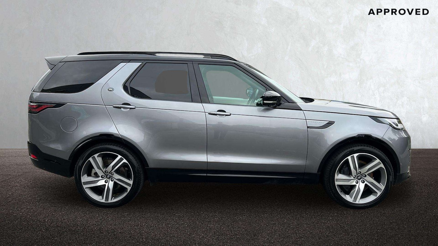 Used Land Rover Discovery 2023 for sale - 76459910: Photo 5