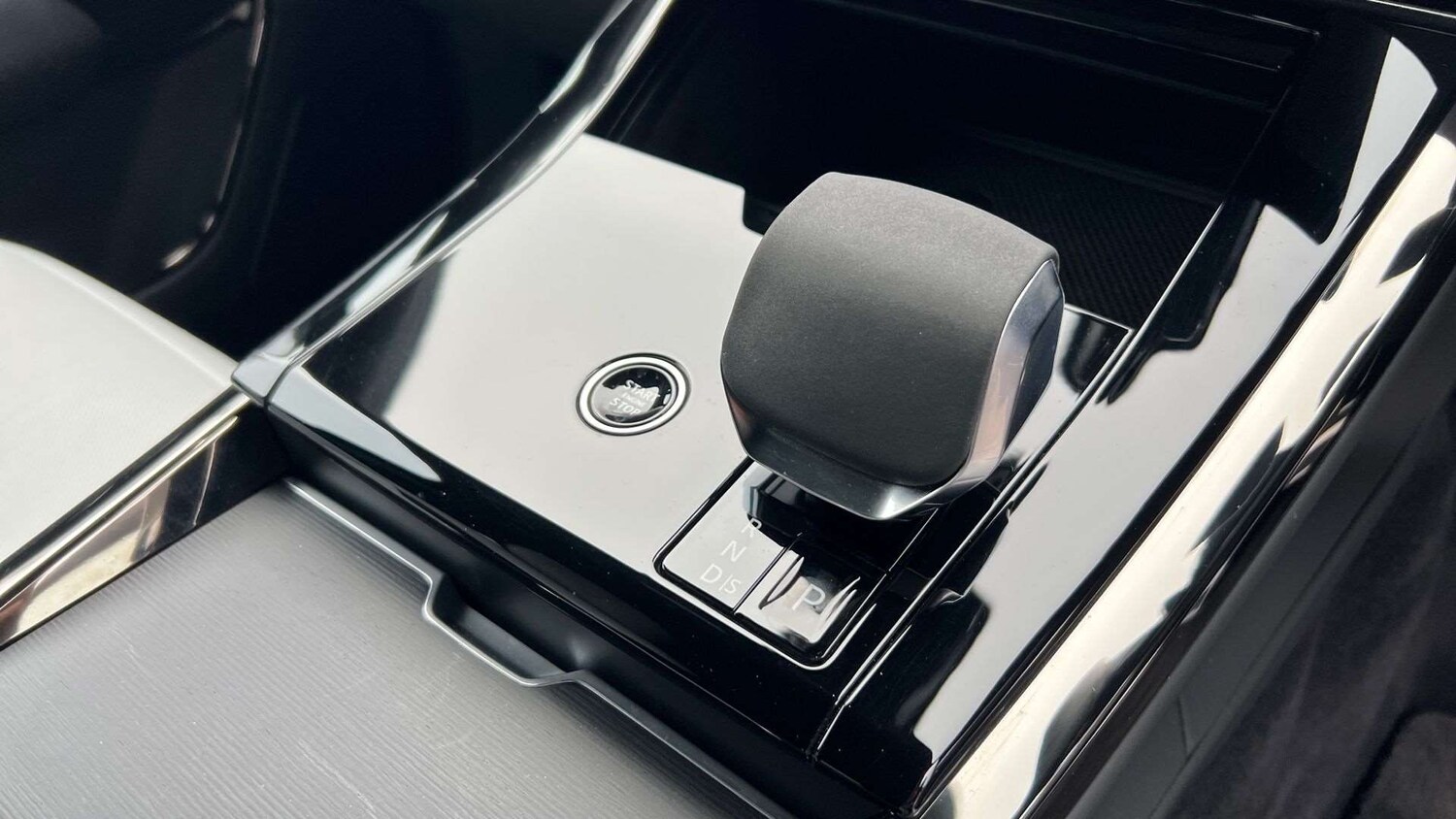 Used Land Rover Range Rover Sport 2023 for sale - 76475869: Photo 13