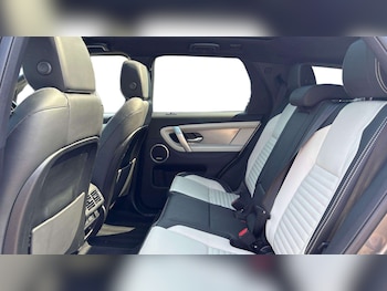 Used Land Rover Discovery Sport 2024 for sale - 79428705: Photo