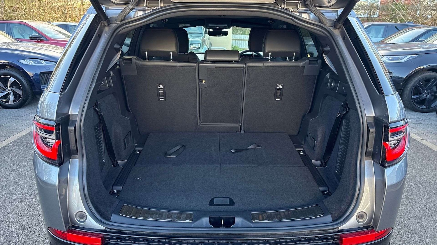 Used Land Rover Discovery Sport 2022 for sale - 77928414: Photo 10