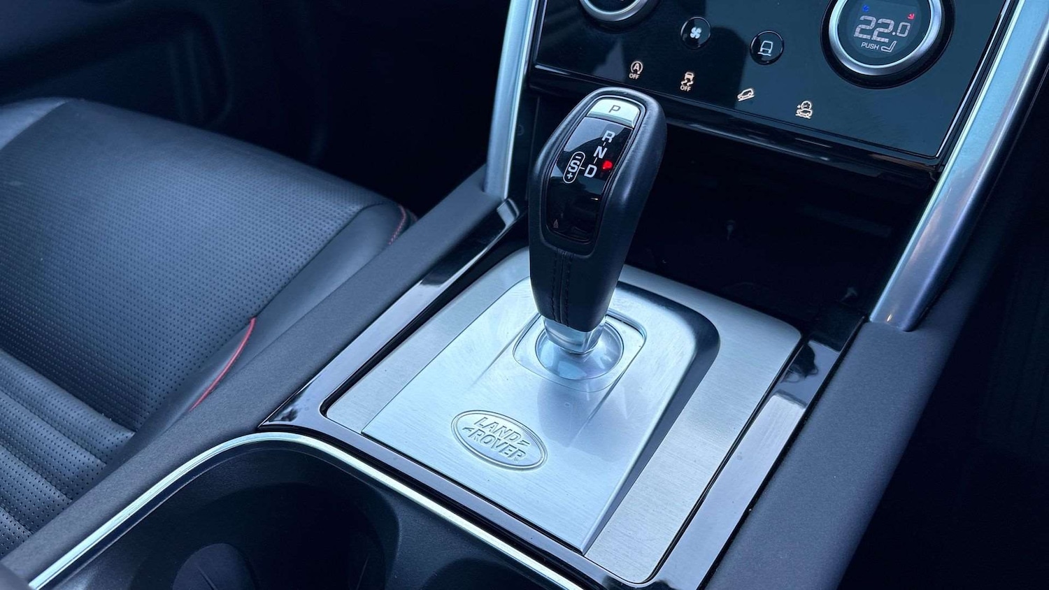 Used Land Rover Discovery Sport 2022 for sale - 77928414: Photo 13