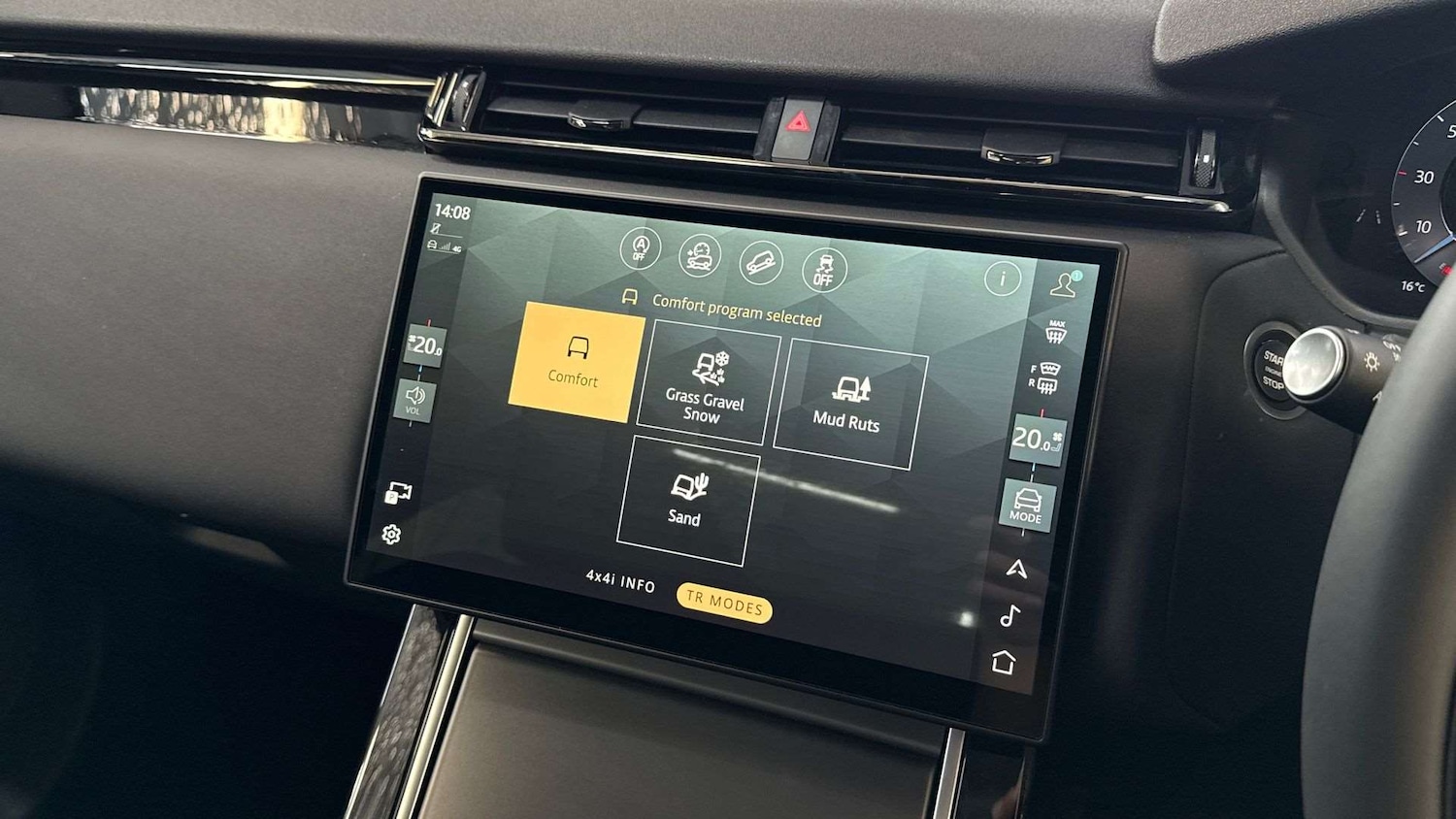 Used Land Rover Range Rover Velar 2025 for sale - 76460646: Photo 35