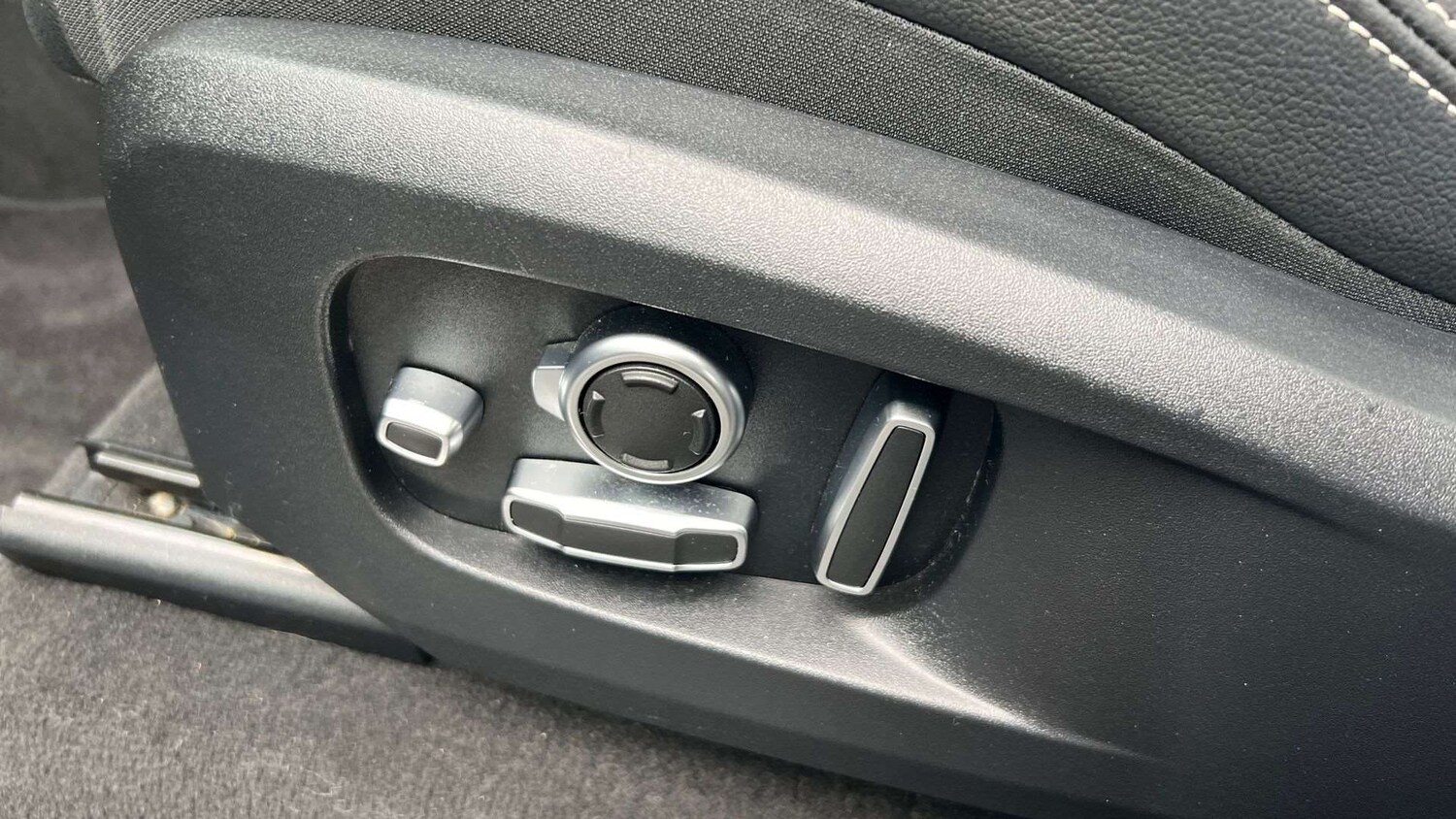 Used Jaguar F-Pace 2021 for sale - 76460563: Photo 25