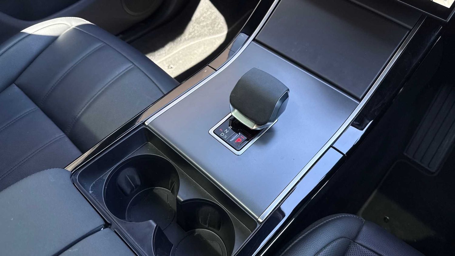 Used Land Rover Range Rover Evoque 2025 for sale - 76460541: Photo 13