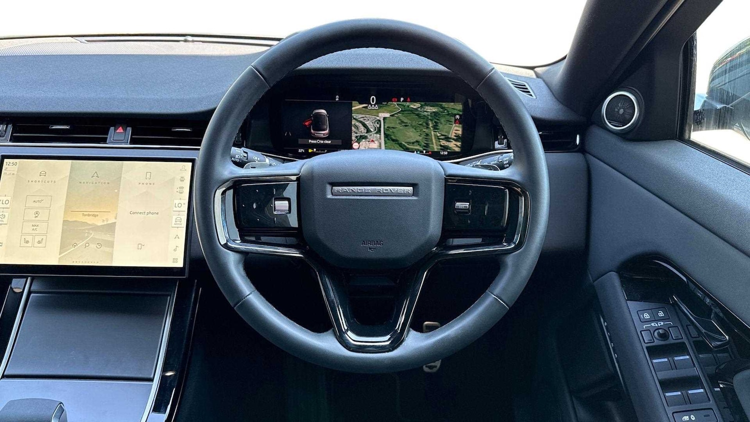 Used Land Rover Range Rover Evoque 2025 for sale - 76460541: Photo 15