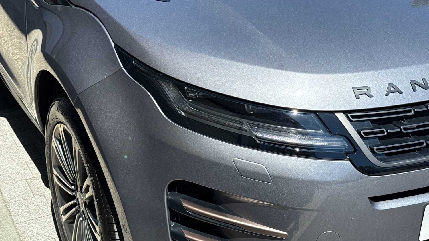 Used Land Rover Range Rover Evoque 2025 for sale - 76460541: Photo 17