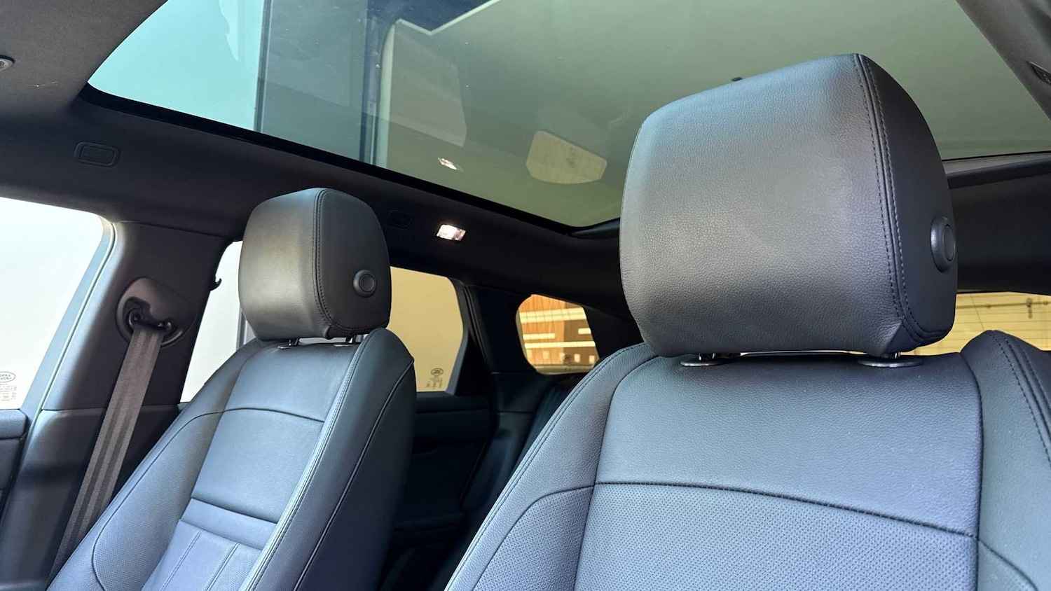 Used Land Rover Range Rover Evoque 2025 for sale - 76460541: Photo 22