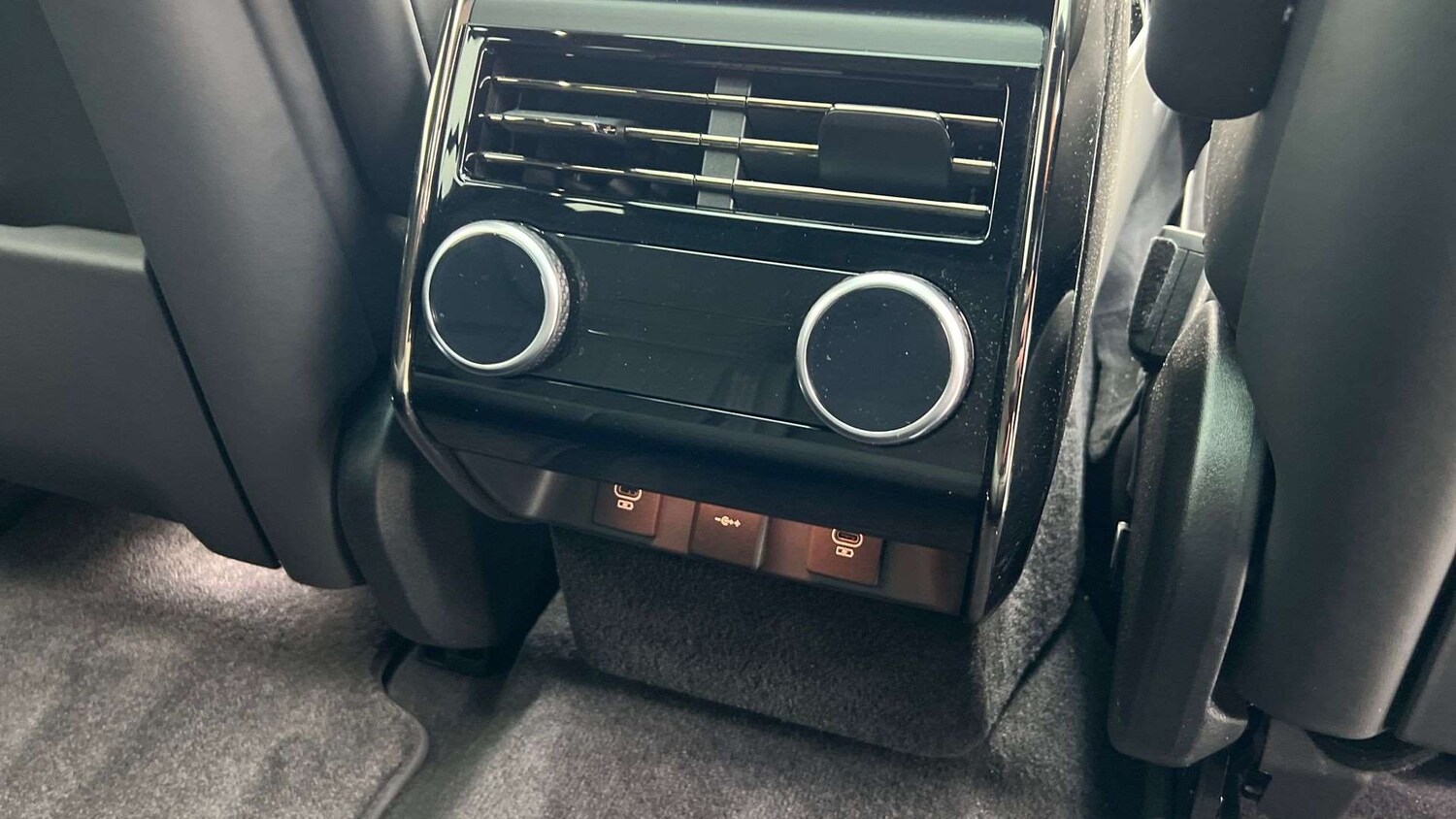 Used Land Rover Range Rover Sport 2024 for sale - 77886090: Photo 18