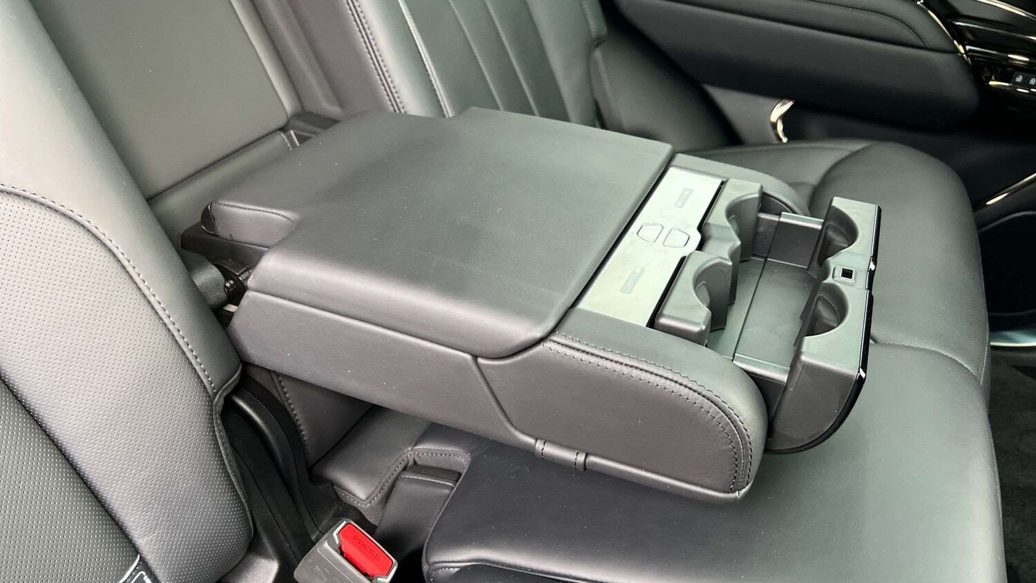 Used Land Rover Range Rover Sport 2024 for sale - 77886090: Photo 34