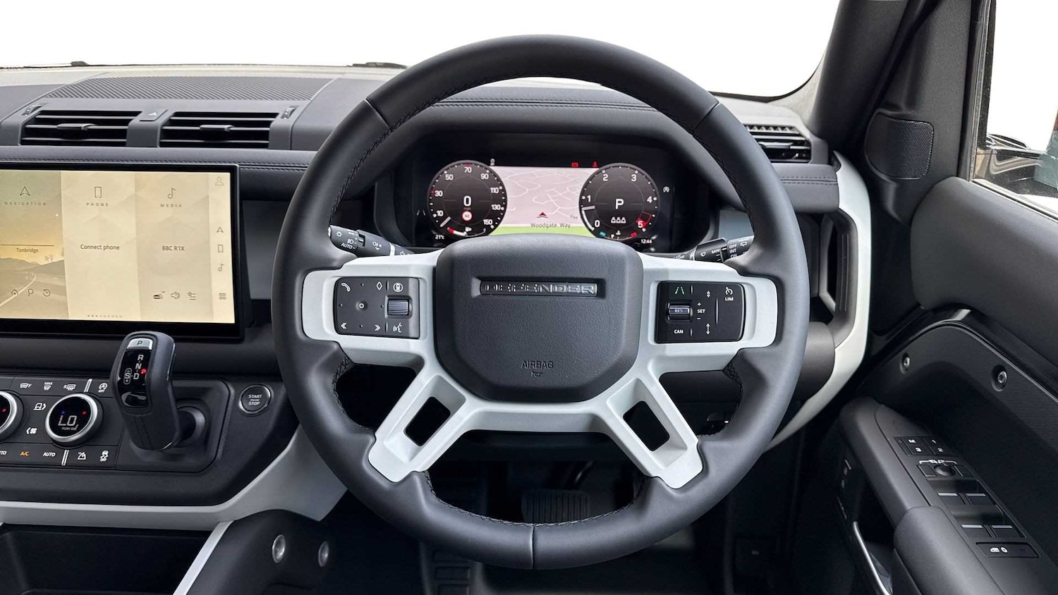 Used Land Rover Defender 2025 for sale - 76460437: Photo 15