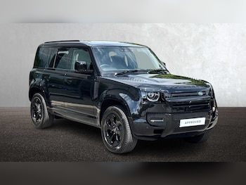 Used Land Rover Defender 2025 for sale - 76460437: Photo
