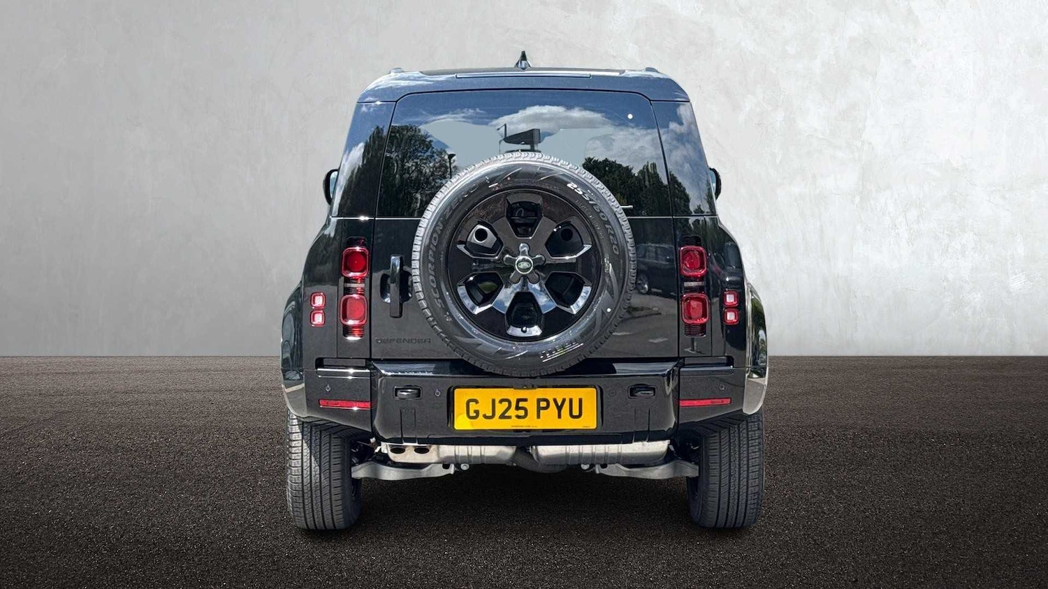 Used Land Rover Defender 2025 for sale - 76460437: Photo 6