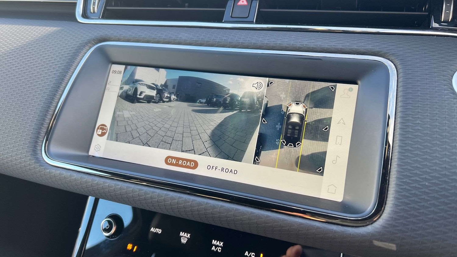 Used Land Rover Range Rover Evoque 2021 for sale - 76460333: Photo 12