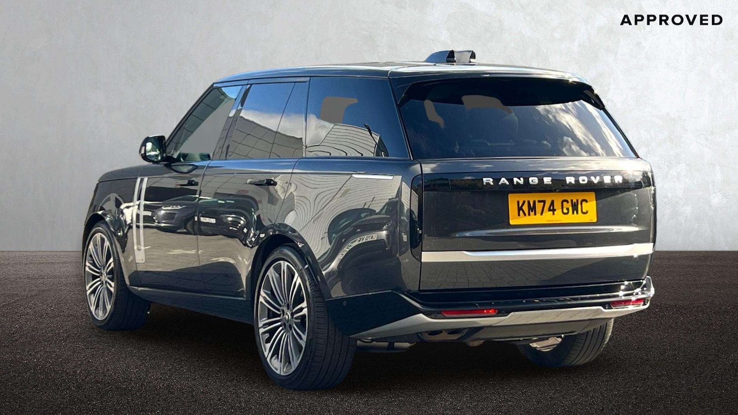 Used Land Rover Range Rover 2024 for sale - 76460213: Photo 2