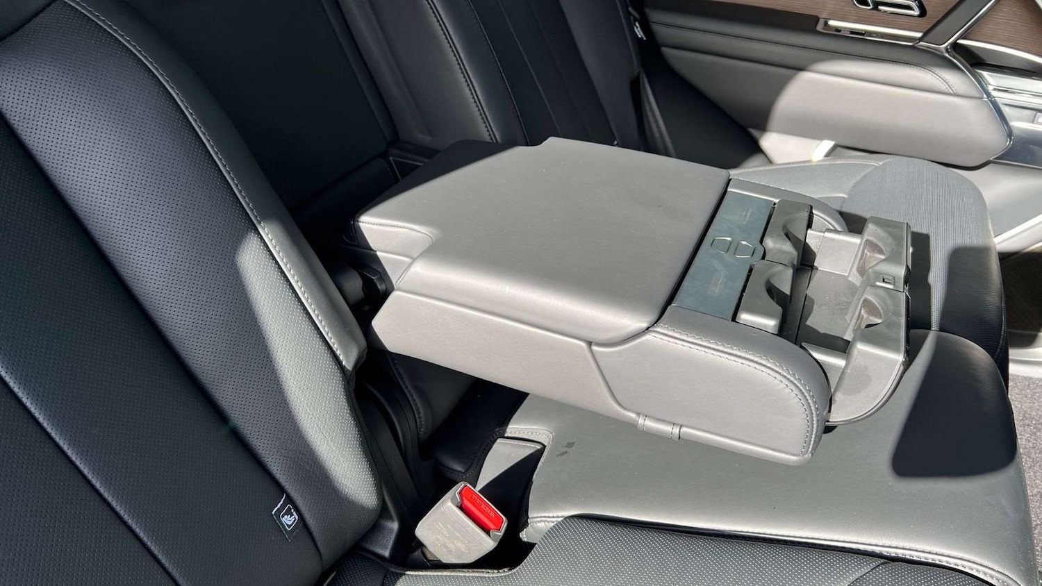 Used Land Rover Range Rover 2024 for sale - 76460213: Photo 32