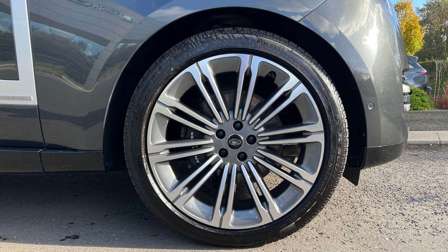 Used Land Rover Range Rover 2024 for sale - 76460213: Photo 8