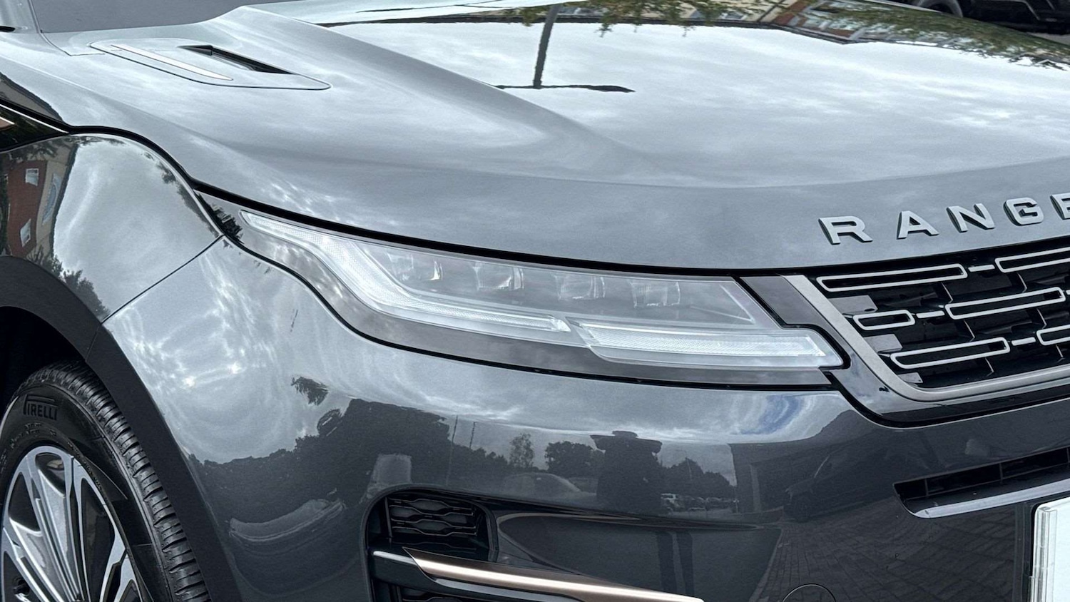 Used Land Rover Range Rover Evoque 2024 for sale - 76460474: Photo 17